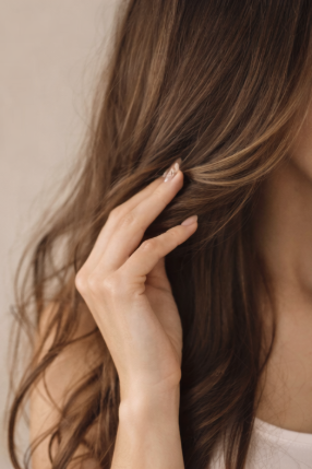 Cabello, piel y uñas